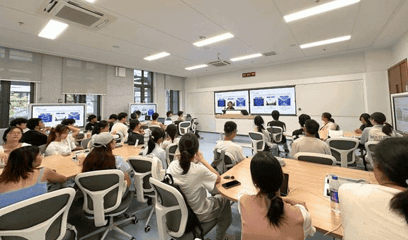 Explore Chinese Government Scholarship (CGS) for Pakistani students in Karachi with expert guidance & visa help.